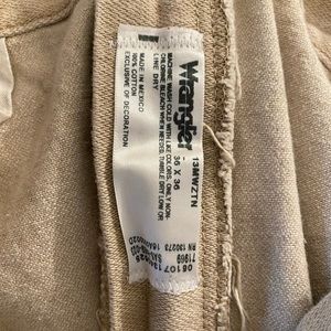 Tan Wrangler Jeans 36 x 36
